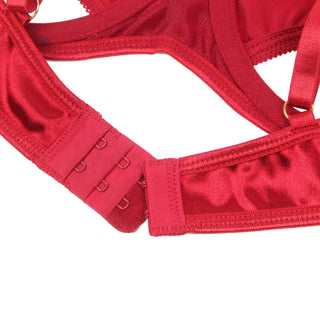 YesX YX872 Hollow Cut Red Velvet Halter Bra Set